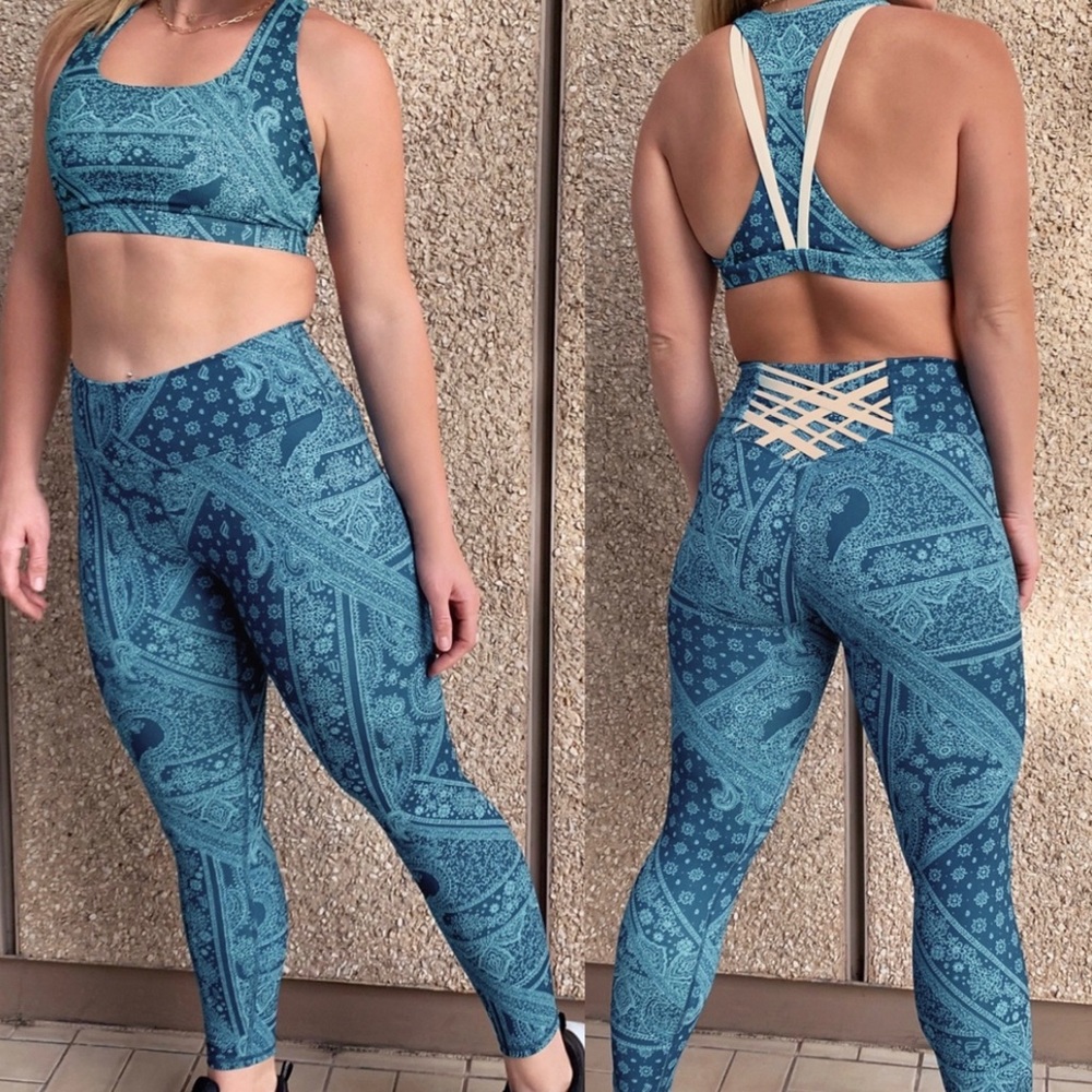 Fabletics Outfit size small